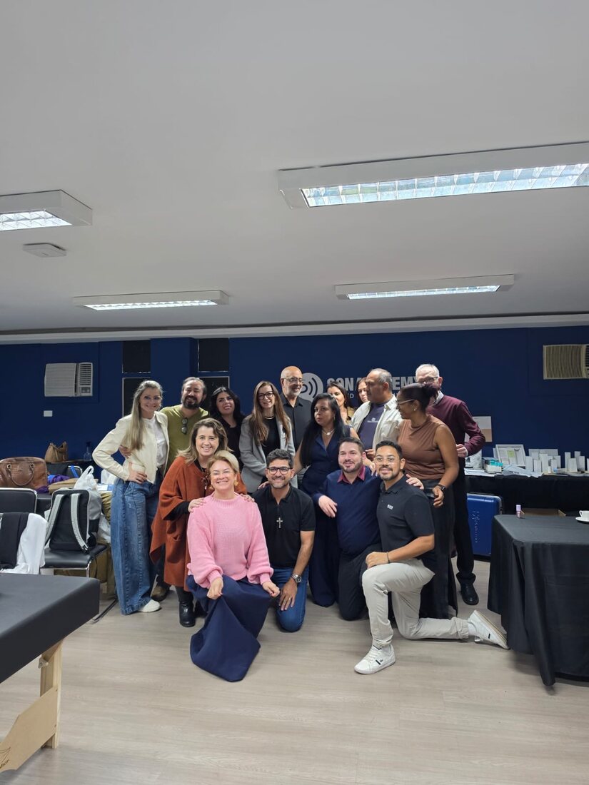 Turma reunida ao final de uma formação